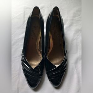 Soft style a hush puppies company